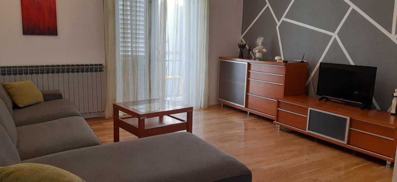 Apartment Petra Baska Voda Exterior photo